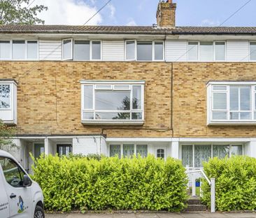 3 bedroom maisonette to rent - Photo 3