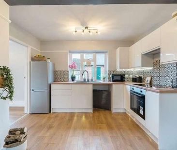 Chapel Row, Berkshire, RG7 - Photo 1