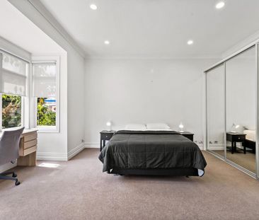 Spacious & Charming Character Home - Photo 6
