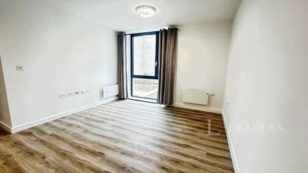 2 bedroom flat to rent - Photo 5