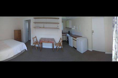 Studio Flat, Lingdale Place, SO17 - Photo 3