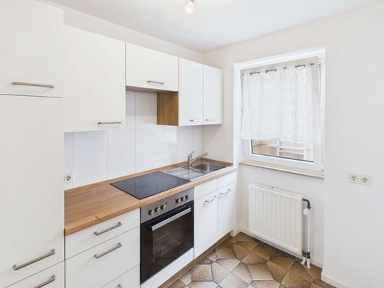 Kompakte 1-Zimmer-Wohnung in zentraler Lage mit Einbauküche in Bad Hersfeld - Photo 1