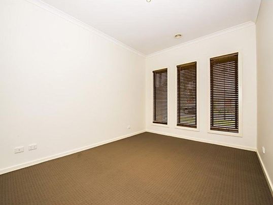 6 Woodstock Drive, Doreen - Photo 1