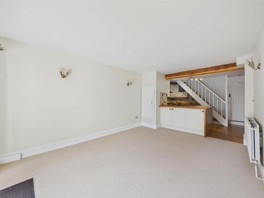 2 bedroom cottage to rent - Photo 1