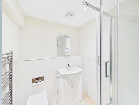 1 BED Apartment To rent - Photo 5