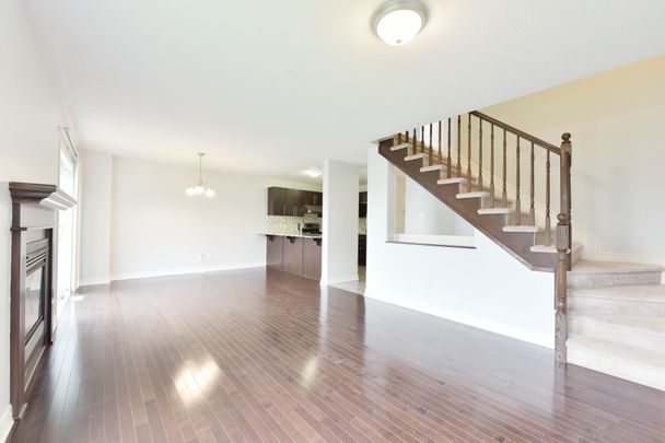 For Lease - 322 BRETTONWOOD Ridge, Kanata, Ontario - Photo 1