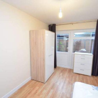 1 bedroom property to rent in Milton Keynes - Photo 1