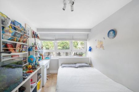 4 Bed Maisonette, Goulden House, SW11 - Photo 5