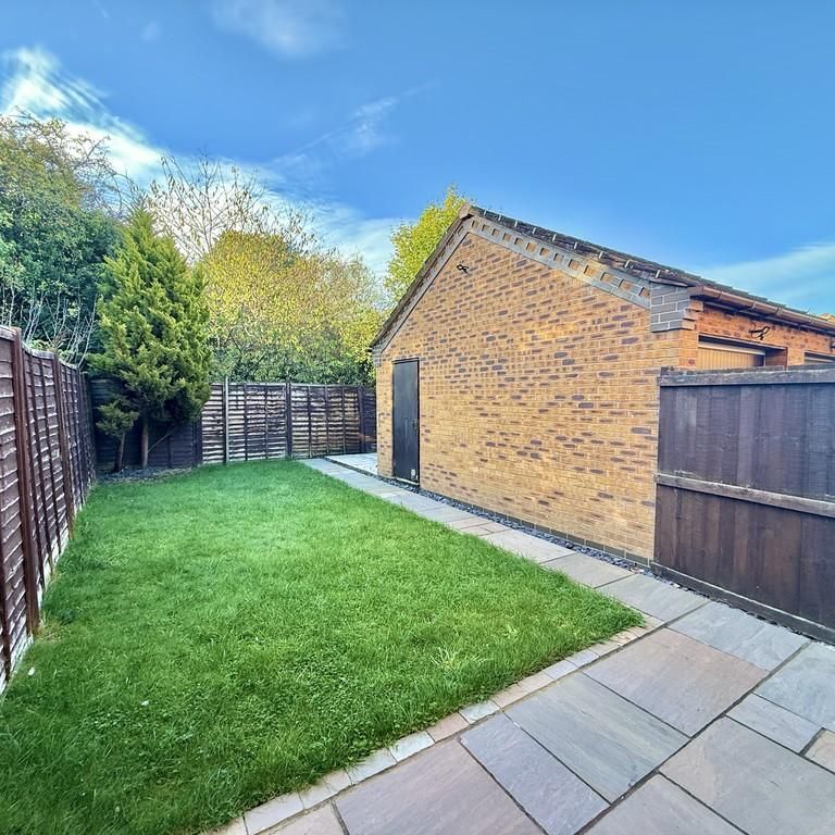 2 bedroom semi-detached house to rent - Photo 1