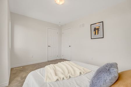 For Lease - 2091 Hallandale Street Unit# Main-Upper, Oshawa, Ontario - Photo 4