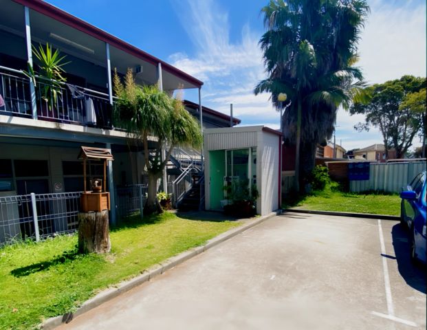 Entire Place·6B2B···2 Elizabeth Street, Tighes Hill, Newcastle - Photo 1