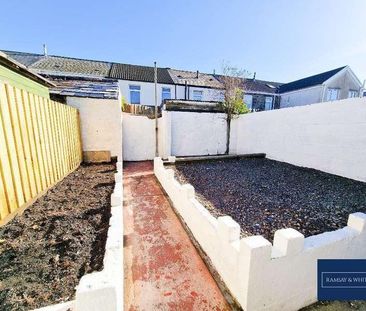 Railway Terrace, Merthyr Tydfil, CF47 - Photo 4