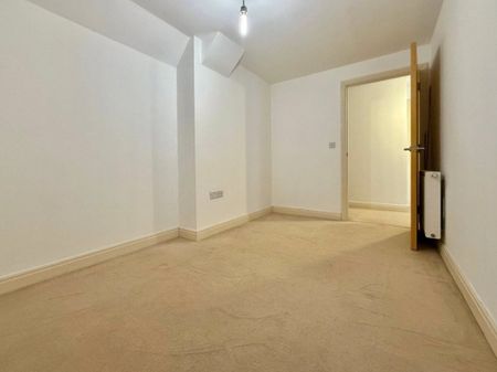 Capstone Road, Bournemouth, Dorset, BH8 - Photo 5