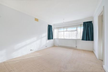 To Let 3 Bed House - Semi-Detached - Photo 5