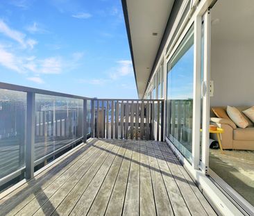 Welcome to apartment 409 in Vedado Apartments - Photo 3