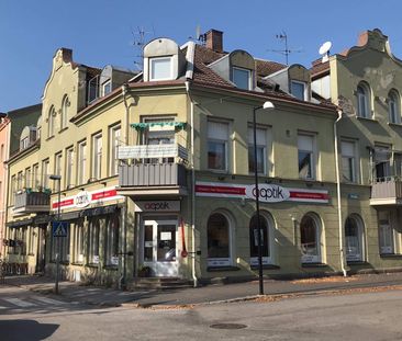 Östra Torggatan, Töreboda - Photo 1