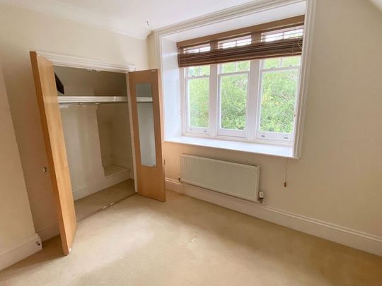 2 bedroom penthouse to rent - Photo 1