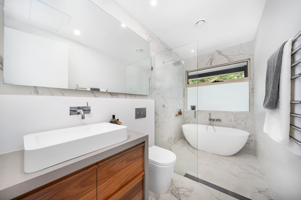 Family Residence with Entertainment Features - Photo 1