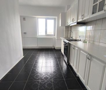 Apartament 4 camere decomandat, 92 mp – CUG | Centrală + AC - Photo 1