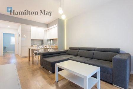 3 pokojowe mieszkanie w nowym budownictwie z małym ogródkiem i miejscem parkingowym w garażu podziemnym w cenie - Zdjęcie 4