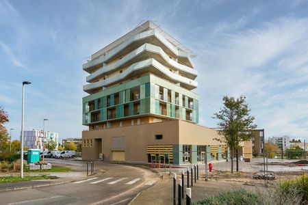 Location Appartement 4 pièces 73m² - Photo 5