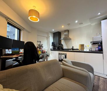 2 bedroom flat to rent - Photo 6