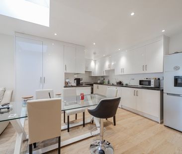 2 Bed Flat, Crowther Avenue, TW8 - Photo 3