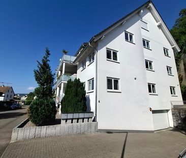 Exklusives Wohnen! Neu sanierte 4-Zimmer-Wohnung in Lörrach-Brombach - Photo 3