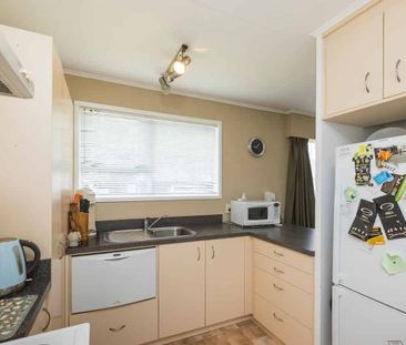 24 Monrad Street, Highbury, Palmerston North - Photo 2