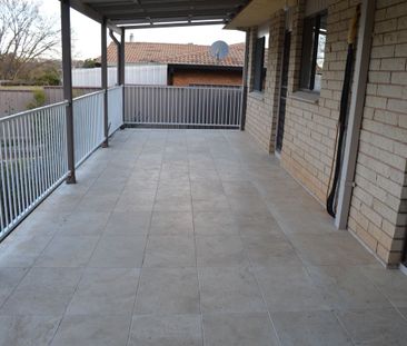 PRIME LOCATION - Photo 2