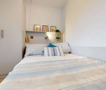 Gold Studio - Photo 1