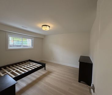 For Lease - 5 Whistling Hills Drive Unit# Lower, Toronto, Ontario - Photo 1
