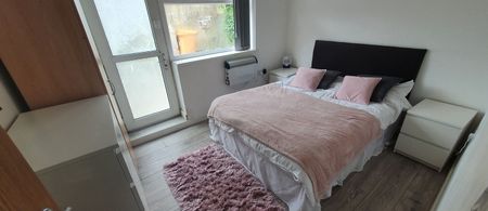 Flat 2, 95 Cathays Terrace, Cathays, Cardiff, CF24 4HT - Photo 4