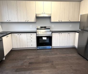 For Lease - 5930 SAIGON Street, Mississauga, Ontario - Photo 6