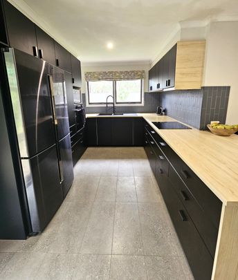 Updated Family Home In A Quiet Location! - Photo 1