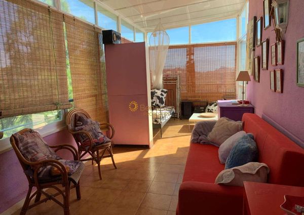 Penthouse for rent in Sitio de Calahonda (Mijas), 1.400 €/month