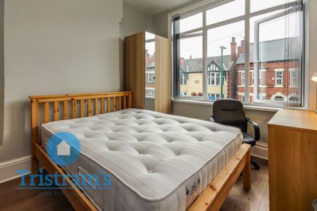 6 bed Semi-Detached House for Rent - Photo 3