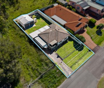 LAKESIDE LIVING WITH COMFORT & PRACTICAL SPACE - Photo 5