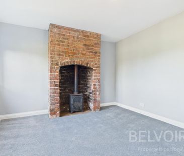 2 bedroom end of terrace house to rent - Photo 1