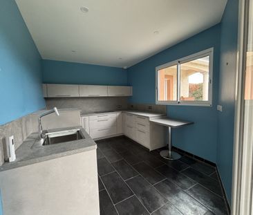 Location Maison 4 pièces 99m² ROANNE 42300 - Photo 2