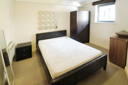 2 bedroom apartment to rent - Photo 2