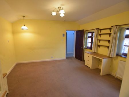 Flat to rent on - Photo 4