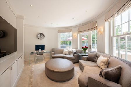 7 bedroom detached house to rent - Photo 2