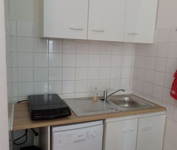 Location Appartement 1 pièce 28m² TROYES 10000 - Photo 6