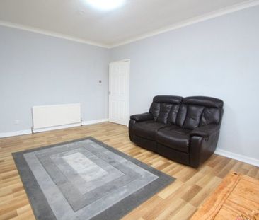 Larchgrove Avenue, Glasgow, G32 - Photo 1