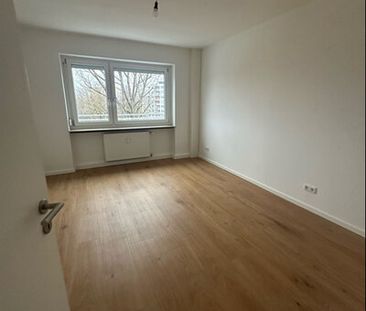 *Geräumige Wohnung - Bezug sofort möglich* - Photo 4