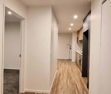 Flat Bush 2 Beds Apartment - Photo 5