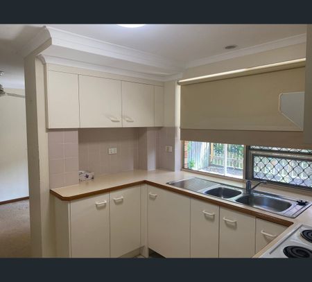 2/73-75 Toorbul Street, Bongaree, Qld 4507 - Photo 5