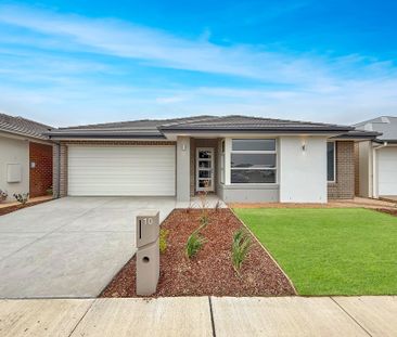 10 Newland Drive, Armstrong Creek - Photo 6