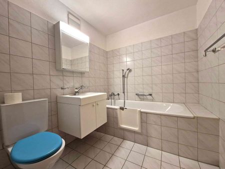 2.5 Zimmer, 85 m², 2. Stock - Photo 3